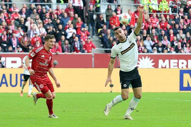 02.11.2025, xrekx, Fussball 2.Bundesliga, Fortuna Duesseldorf - 1.FC Kaiserslautern v.l. Ivan Prtajin (1.FC Kaiserslautern) (DFL DFB REGULATIONS PROHIBIT ANY USE OF PHOTOGRAPHS as IMAGE SEQUENCES and or QUASI-VIDEO) Duesseldorf