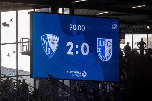02.11.2025, 2. Bundesliga, 11. Spieltag, VfL Bochum 1848 - 1. FC Magdeburg, Anzeigetafel mit Endergebnis, Bochum Vonovia Ruhrstadion NRW Deutschland xRHR-FOTO DEx Copyright: DennisxEwert RHR-FOTOx RHR-FOTO DE