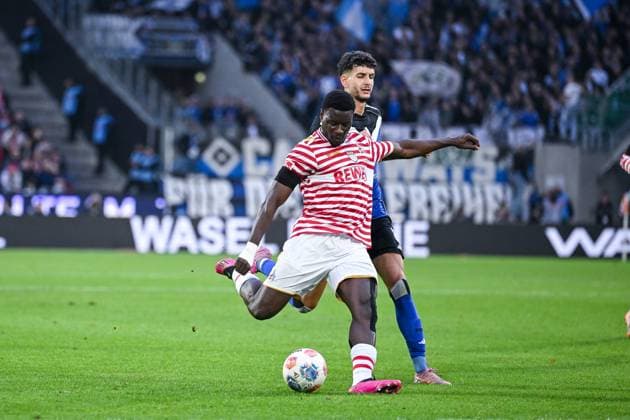 02.11.2025, Fussball, 1. Bundesliga, 6. Spieltag Saison 2025 2026, 1.FC Köln - Hamburger SV, Ragnar Ache (1. FC Köln) xRHR-FOTO TKx Copyright: RHR-FOTOx RHR-FOTO TK