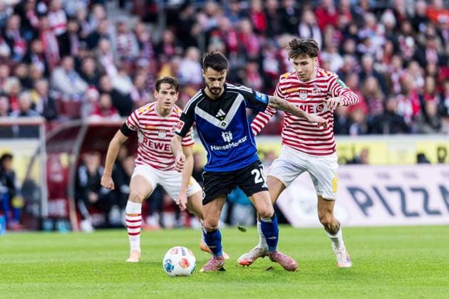 1. Fußball Bundesliga: 1. FC Köln - Hamburger SV; 02.11.2025 Zweikampf Fabio Vieira (Hamburger SV, 20), Denis Huseinbasic (1. FC Köln, 8) 1. Fußball Bundesliga, 1. FC Köln - Hamburger SV, Rheinenergiestadion am 02.11..2025 DFL REGULATIONS PROHIBIT ANY USE OF PHOTOGRAPHS AS IMAGE SEQUENCES AND OR QUASI-VIDEO. Copyright: xBEAUTIFULxSPORTS Wunderlx