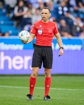 November 2, 2025, Vitoria, Alava, SPAIN: Guillermo Cuadra Fernandez reacts during the LaLiga EA Sports match between Deportivo Alaves and RCD Espanyol at Mendizorrotza on November 2, 2025, in Vitoria, Spain. Vitoria SPAIN - ZUMAa181 20251102_zaa_a181_069 Copyright: xRicardoxLarreinax