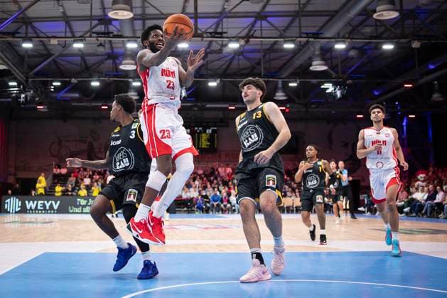Barmer 2. Basketball Bundesliga ProA: RheinStars Koeln vs. Kirchheim, 02.11.25 Michael Jordan Miller (RheinStars Köln, 23, SG); Köln, 02.11.25 - Barmer 2. Basketball Bundesliga ProA: RheinStars Koeln vs. Kirchheim in der Motor World in Köln. Copyright: xBEAUTIFULxSPORTS AxelxKohringx