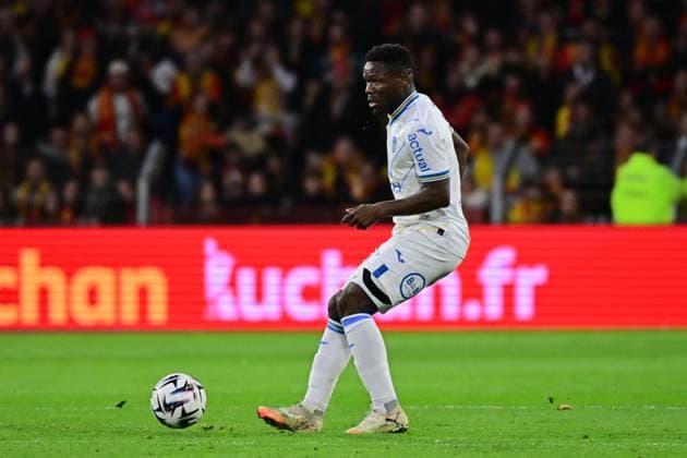 FOOTBALL : Lens vs Lorient - Ligue 1 - 02 11 2025 Aiyegun Tosin ( 15 - FC Lorient ) during the Ligue 1 match between RC Lens and FC Lorient at Stade Felix Bollaert on November 02, 2025 in Lens, France. ( Photo by federico pestellini psnewz ) - LensFrance  Copyright: xFedericoxPestellinix