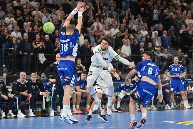 Marco GRGIC (GER),Torwurf,Aktion. Handball Laenderspiel Deutschland (GER) - Island (ISL) am 02.11.2023 SAP GARDEN Â