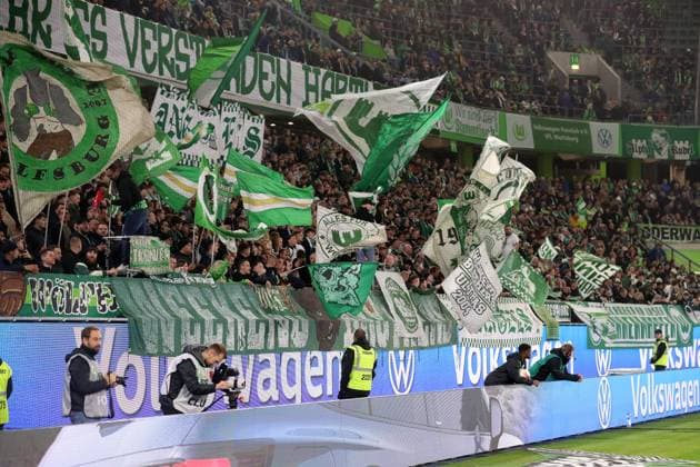 VfL vs. Hoffebheim, 1. BL Wolfsburg, 02.11.2025, FUßBALL - VfL Wolfsburg vs. TSG 1899 Hoffenheim, 1. BL, Saison 2025 26. VfL Fankurve Wolfsburg