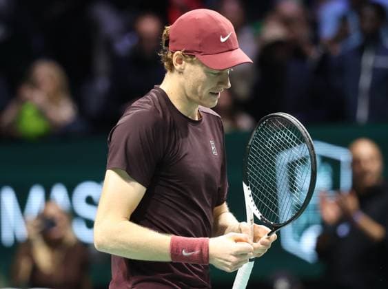 ROLEX PARIS MASTERS TENNIS 2025 Thierry Larret MAXPPP - Nanterre (92) 02 11 2025 Thierry Larret Maxppp. Tennis. Rolex Paris Masters. Paris La Defense, Nanterre (92). Du 25 octobre au 2 novembre 2025. Dimanche 2 novembre 2025. Finale : Felix AUGER-ALIASSIME (CAN) vs Jannik SINNER (ITA). Joie Jannik SINNER Nanterre (92) PARIS LA DEFENSE ARENA ILE DE FRANCE FRANCE  Copyright: xMAXPPPxThierryxLarretx TLR202511021228 TLR202511021228