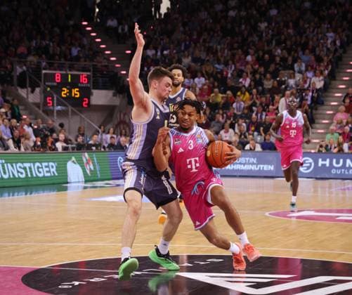 Zachery Cooks Telekom Baskets Bonn vs. ALBA Berlin 6. Speiltag - Saison 2025 26