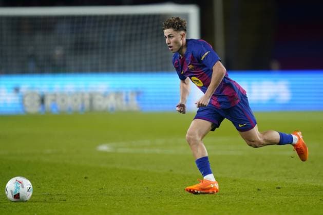 during the La Liga EA Sports match between FC Barcelona, Barca and Elche CF played at Lluis Companys Stadium on November 2, 2025 in Barcelona, Spain. (Photo by Bagu Blanco PRESSIN) Copyright: xBaguxBlancox xPRESSINx