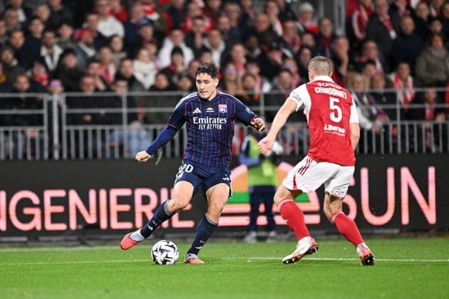Stade Brestois 29 v Olympique Lyonnais - Ligue 1 McDonald s 20 Martin SATRIANO (ol) during the Ligue 1 McDonald s match between Stade Brestois 29 and Olympique Lyonnais at Stade Francis Le Ble on November 2, 2025 in Brest, France. Brest France  Copyright: xFEPx 776348191