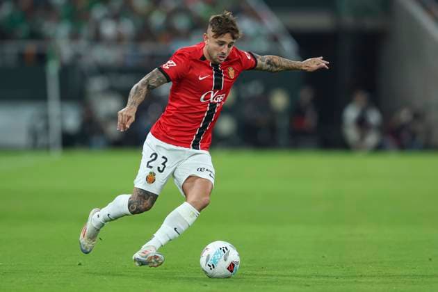 ESP: Real Betis - RCD Mallorca. La Liga EA Sports. Date 11 Pablo Maffeo of RCD Mallorca during the La Liga EA Sports match between Real Betis and RCD Mallorca played at La Cartuja Stadium on November 02, 2025 in Sevilla, Spain. kpng Copyright: xAntonioxPozox xPRESSINx AP_251102_BET_MAL_015