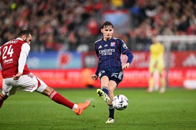 Stade Brestois 29 v Olympique Lyonnais - Ligue 1 McDonald s 23 Tyler MORTON (ol) during the Ligue 1 McDonald s match between Stade Brestois 29 and Olympique Lyonnais at Stade Francis Le Ble on November 2, 2025 in Brest, France. Brest France  Copyright: xFEPx 776348191
