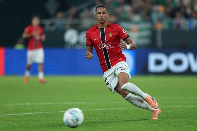 ESP: Real Betis - RCD Mallorca. La Liga EA Sports. Date 11 Mateo Joseph of RCD Mallorca during the La Liga EA Sports match between Real Betis and RCD Mallorca played at La Cartuja Stadium on November 02, 2025 in Sevilla, Spain. kpng Copyright: xAntonioxPozox xPRESSINx AP_251102_BET_MAL_037
