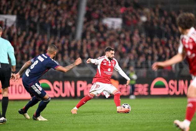 Stade Brestois 29 v Olympique Lyonnais - Ligue 1 McDonald s 10 Romain DEL CASTILLO (sb29) during the Ligue 1 McDonald s match between Stade Brestois 29 and Olympique Lyonnais at Stade Francis Le Ble on November 2, 2025 in Brest, France. Brest France  Copyright: xFEPx 776348191