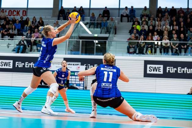 02.11.2025, GER, Volleyball, Frauen, 1.BL, Hauptrunde, Saison 25 26, Schwarz-Weiss Erfurt - Allianz MTV Stuttgart Antonia Stautz (Allianz MTV Stuttgart) 99089 Erfurt Sporthalle Sportanlage Rieths Thüringen Deutschland