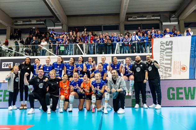 02.11.2025, GER, Volleyball, Frauen, 1.BL, Hauptrunde, Saison 25 26, Schwarz-Weiss Erfurt - Allianz MTV Stuttgart Allianz MTV Stuttgart gewinnt in Erfurt mit 0:3 Seatzen 99089 Erfurt Sporthalle Sportanlage Rieths Thüringen Deutschland
