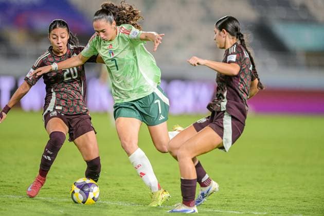 CALCIO - FIFA Mondiali - U17, U 17 Women - Italy vs Mexico 7 Galli (Forward) of Italy U-17 is in action during the FIFA U-17 Women s World Cup Morocco 2025 quarter-final match between Mexico and Italy in Rabat, Morocco, on November 2, 2025, at the Olympic Stadium Morocco Morocco  Copyright: xIPAxSport ABACAx