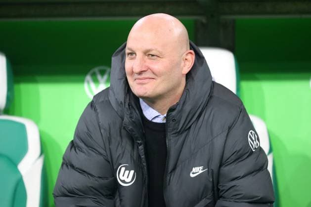 VfL vs. Hoffebheim, 1. BL Wolfsburg, 02.11.2025, FUßBALL - VfL Wolfsburg vs. TSG 1899 Hoffenheim, 1. BL, Saison 2025 26. Geschäftsführer Peter Christiansen (VfL Wolfsburg) Wolfsburg