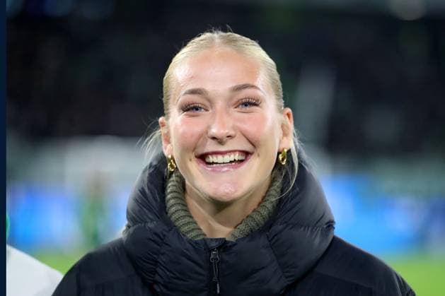VfL vs. Hoffebheim, 1. BL Wolfsburg, 02.11.2025, FUßBALL - VfL Wolfsburg vs. TSG 1899 Hoffenheim, 1. BL, Saison 2025 26. Camilla Küver (VfL Wolfsburg) Wolfsburg
