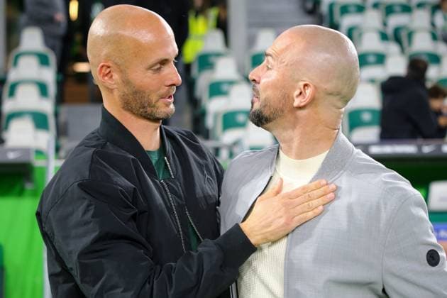 Deutschland: Bundesliga 2025 26, 9. Spieltag - VfL Wolfsburg vs TSG Hoffenheim - Volkswagen Arena (Wolfsburg): Paul Simonis (Trainer , VfL Wolfsburg) Christian Ilzer (Trainer TSG Hoffenheim) Copyright: xAymanxAlahmedx