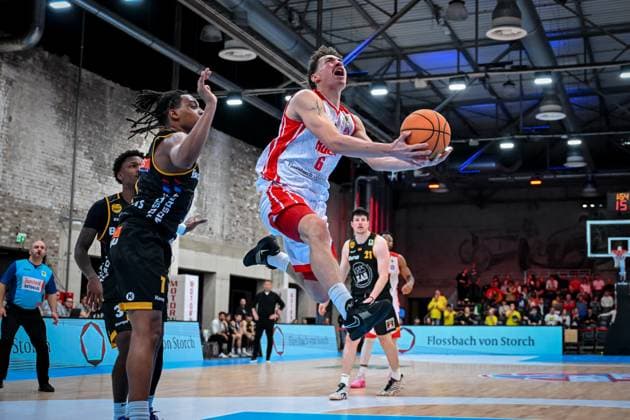 Barmer 2. Basketball Bundesliga ProA: Rheinstars Köln vs. Bozic Estriche Knights Kirchheim, 02.11.2025 Jasper Günther (RheinStarsKöln 6), Barmer 2. Basketball Bundesliga ProA: Rheinstars Köln vs. Bozic Estriche Knights Kirchheim am 02.11.2025 in der Motorworld Köln in Koeln (Nordrhein-Westfalen) Copyright: xBEAUTIFULxSPORTS Mueller-Laschetx
