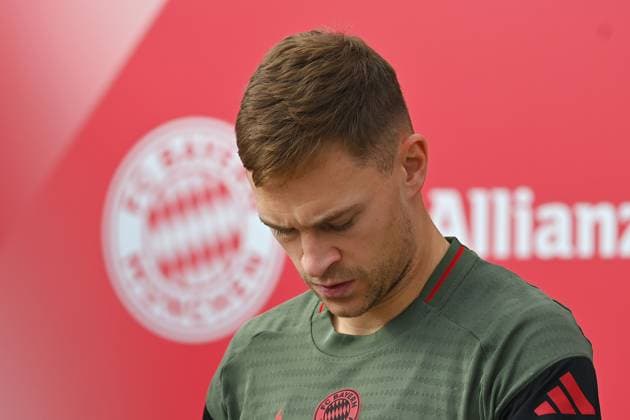 Joshua KIMMICH (Bayern Muenchen), Einzelbild,angeschnittenes Einzelmotiv,Portrait,Portraet. Abschlusstraining am 03.11.2025 Fussball Champions League,Saison 2025 26 Paris Saint Germain- FC Bayern Muenchen
