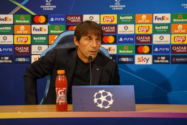 Antonio Conte s press conference, PK, Pressekonferenz Antonio Conte Head Coach of SSC Napoli During the press conference held by Antonio Conte and Matteo Politano on November 3, 2025, for the 2025 26 Champions League in Naples at the Stadio Maradona. Napoli Stadio Maradona Campania ITALIA Copyright: xFABIOxSASSOxFabioxSassox 2L8A3578