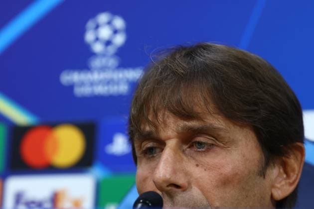 SSC Napoli Training and press conference, PK, Pressekonferenz - UEFA Champions League 2025 26 League Phase MD4 Antonio Conte coaches Napoli during a press conference ahead of the UEFA Champions League 2025 26 League Phase MD4 against Eintracht Frankfurt at Stadio Maradona in Naples, Italy, on November 3, 2025. Naples ITALY  Copyright: xCiroxDexLucax originalFilename:deluca-sscnapol251103_npIfu.jpg