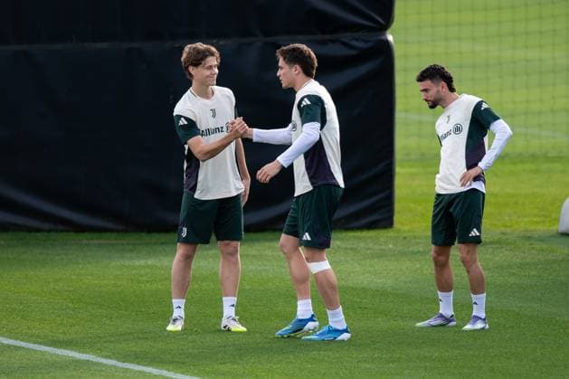 Juventus Kenan Yildiz during the Juventus training session before the UCL Match Juventus vs Sporting at Continassa Juventus Training Center in Turin, north west Italy - Monday, November 3, 2025. - Soccer .  Copyright: xAlbertoxGandolfo LaPressex