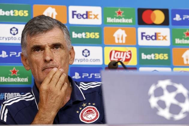 PIRAEUS - Olympiacos FC coach Jose Luis Mendilibar during the MD-1 press conference, PK, Pressekonferenz prior to the UEFA Champions League match between Olympiacos FC and PSV Eindhoven at the Georgios Karaiskakis Stadium on November 3, 2025, in Piraeus, Greece. ANP MAURICE VAN STEEN UEFA Champions League 2025-2026 xVIxANPxSportx xxANPxIVx 541130727 originalFilename: 541130727.jpg