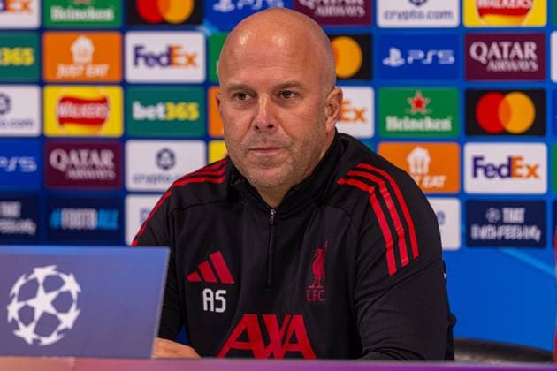 Football - UEFA Champions League - League Phase - Liverpool FC v Real Madrid CF - MD-1 LIVERPOOL, ENGLAND - Monday, November 3, 2025: Liverpool s head coach Arne Slot during a press conference, PK, Pressekonferenz at Anfield ahead of the UEFA Champions League game between Liverpool FC and Real Madrid CF. (Photo by David Rawcliffe Propaganda) LIVERPOOL Anfield MERSEYSIDE ENGLAND  Copyright: xDavidxRawcliffex P2025-11-03-Liverpool_Real_Madrid_MD-1-54