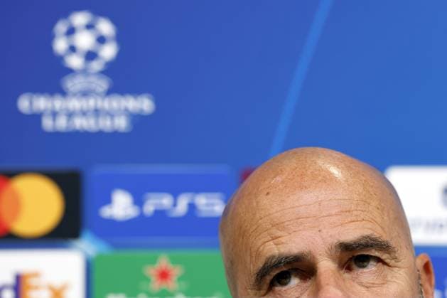 PIRAEUS - PSV Eindhoven coach Peter Bosz during the MD-1 press conference, PK, Pressekonferenz prior to the UEFA Champions League match against Olympiacos FC at the Georgios Karaiskakis Stadium on November 3, 2025, in Piraeus, Greece. ANP MAURICE VAN STEEN UEFA Champions League 2025-2026 xVIxANPxSportx xxANPxIVx 541133610 originalFilename: 541133610.jpg