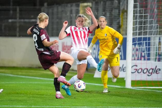 Fussball, Google Pixel Frauen-Bundesliga, 8 .Spieltag, 2025 2026, SC Freiburg vs. RB Leipzig, 03.11.2025, Dreisamstadion, Freiburg,:Emilia Kiaer Asgeiersdottir (RB Leipzig ,8) Tor, Torjubel, Emotionen, Torschuss, Freude, Jubel, Freiburg Dreisamstadion Baden-Württemberg Deutschland Copyright: xFINLEYxMÖRCHx