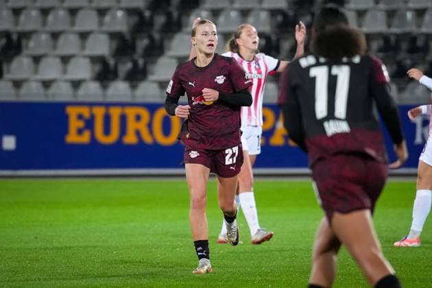 Fussball, Google Pixel Frauen-Bundesliga, 8 .Spieltag, 2025 2026, SC Freiburg vs. RB Leipzig, 03.11.2025, Dreisamstadion, Freiburg,: Marlene Müller (RB Leipzig ,27) Freiburg Dreisamstadion Baden-Württemberg Deutschland Copyright: xFINLEYxMÖRCHx