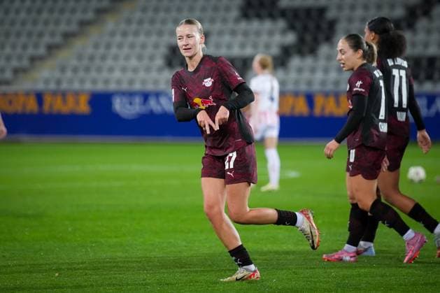 Fussball, Google Pixel Frauen-Bundesliga, 8 .Spieltag, 2025 2026, SC Freiburg vs. RB Leipzig, 03.11.2025, Dreisamstadion, Freiburg,: Marlene Müller (RB Leipzig ,27) Freiburg Dreisamstadion Baden-Württemberg Deutschland Copyright: xFINLEYxMÖRCHx