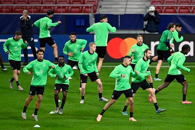 Atletico de Madrid v Royale Union Saint-Gilloise - UEFA Champions League Media Activities 03 11 2025 MADRID, SPAIN - NOVEMBER 03 : Giger Marc forward of Union Saint-Gilloise, Niang Ousseynou midfielder of Union Saint-Gilloise and the players of Union Saint-Gilloise pictured during a training session ahead of the UEFA Champions League 2025 26 League Phase MD4 match between Atletico de Madrid and Royale Union Saint-Gilloise on November 3, 2025 in Madrid, Spain, 03 11 2025 Madrid Spain  Copyright: xJanxDexMeuleneirx