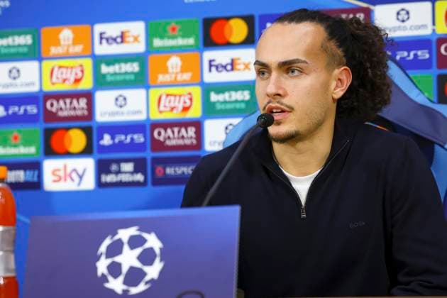 SSC Napoli training Arthur Theate of Eintracht Frankfurt during press conference, PK, Pressekonferenz PK, Pressekonferenz ahead of the UEFA Champions League 2025 26 League Phase MD4 against SSC Napoli at Stadio Maradona on November 3, 2025 in Naples ABPH0001 _8 Copyright: xAntonioxBalascox