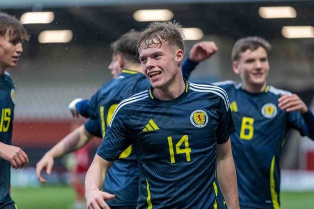 U17, U 17 Scotland v U17 Lithuania U17 European Championships 03 11 2025. Group H GOAL! 1-0 Ethan Crombie of Scotland celebrates with his team mates following Caelan Cadamarteri s opening goal during the UEFA U17 s European Championships, Scotland vs Lithuania, Albert Bartlett Stadium, Airdrie, Scotland. 3 November 2025 Airdrie Albert Bartlett Stadium North Lanarkshire Scotland Editorial use only , Copyright: xColinxPoultneyx PSI-23150-0005
