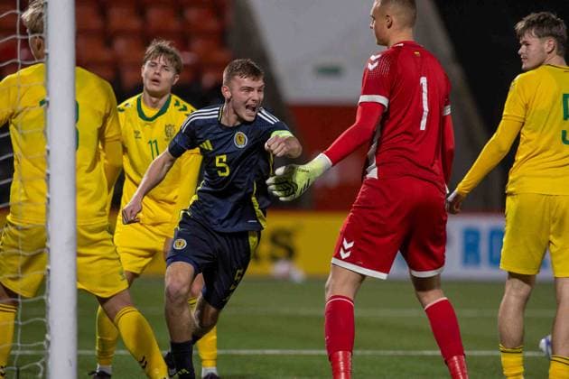U17, U 17 Scotland v U17 Lithuania U17 European Championships 03 11 2025. Group H GOAL! 4-1 Aaron Thomson of Scotland national team, Nationalteam completes the win late in the 2nd half and celebrates during the UEFA U17 s European Championships, Scotland vs Lithuania, Albert Bartlett Stadium, Airdrie, Scotland. 3 November 2025 Airdrie Albert Bartlett Stadium North Lanarkshire Scotland Editorial use only , Copyright: xColinxPoultneyx PSI-23150-0016