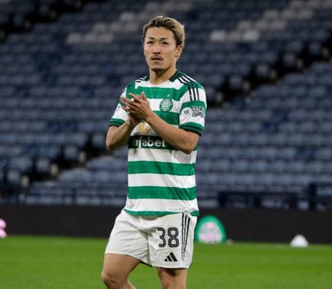 UK: Celtic v Rangers, Premier Sports Cup Semi Final at Hampden Park, Glasgow, Scotland on 02 November 2025: Pictured: Daizen Maeda (Celtic) applauds the fans after the match Glasgow Hampden Park Scotland Copyright: xAlexxToddx