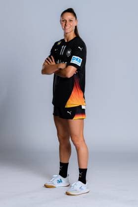 Gummersbach: Handball Frauen Deutschland - Fotoshooting Xenia Smits (Deutschland) Gummersbach Schwalbe Arena Deutschland
