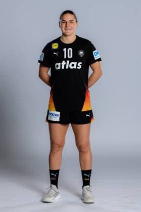 Gummersbach: Handball Frauen Deutschland - Fotoshooting Mareike Thomaier (Deutschland) Gummersbach Schwalbe Arena Deutschland