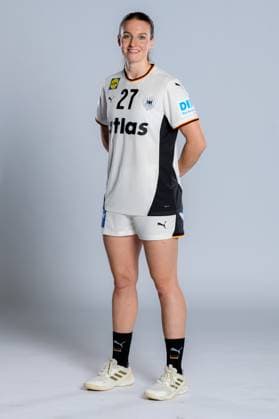 Gummersbach: Handball Frauen Deutschland - Fotoshooting Julia Maidhof (Deutschland) Gummersbach Schwalbe Arena Deutschland