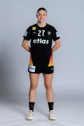 Gummersbach: Handball Frauen Deutschland - Fotoshooting Julia Maidhof (Deutschland) Gummersbach Schwalbe Arena Deutschland