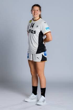 Gummersbach: Handball Frauen Deutschland - Fotoshooting Marie Steffen (Deutschland) Gummersbach Schwalbe Arena Deutschland
