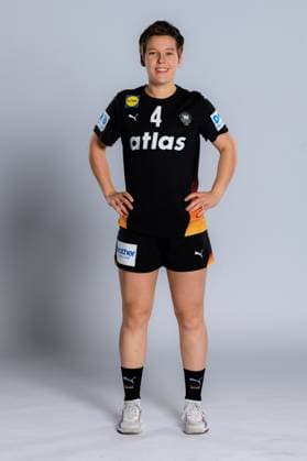 Gummersbach: Handball Frauen Deutschland - Fotoshooting Alina Grijseels (Deutschland) Gummersbach Schwalbe Arena Deutschland