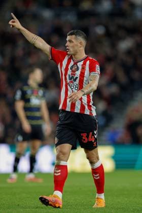 3rd November 2025; Stadium of Light, Sunderland, England; Premier League Football, Sunderland versus Everton; Granit& xa0;Xhaka of Sunderland gives his team some instructions  CraigxCowan