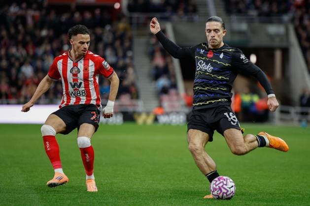3rd November 2025; Stadium of Light, Sunderland, England; Premier League Football, Sunderland versus Everton; Chemsdine Talbi of Sunderland attempts to cut out, Freisteller a cross from Jack Grealish of Everton  CraigxCowan