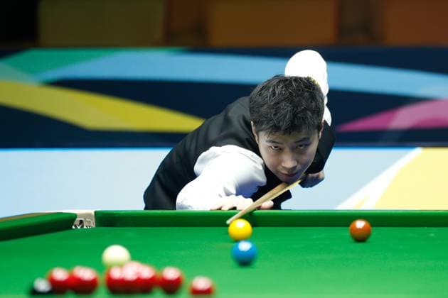 NANJING, CHINA - NOVEMBER 04: Zhao Xintong of China plays a shot in the third round match against Lei Peifan of China on day 3 of International Championship 2025 at SNC National Fitness Center on November 4, 2025 in Nanjing, Jiangsu Province of China.  Copyright: xTaixChengzhex 111601797765