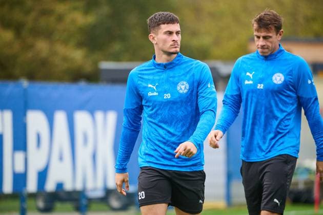 04.11.2025, Fußball, Herren, 2.BL, Saison 2025 2026, Training Holstein Kiel Adrian Kapralik Kiel, Projensdorf Projensdorf, Trainigsplatz, Rase Schleswig-Holstein Deutschland