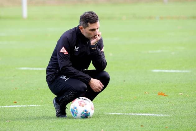 2.FBL, Hertha BSC Training, 04.11.2025, Hertha BSC Training, Sportforum, im Bild Cheftrainer Stefan Leitl (Hertha BSC Berlin)